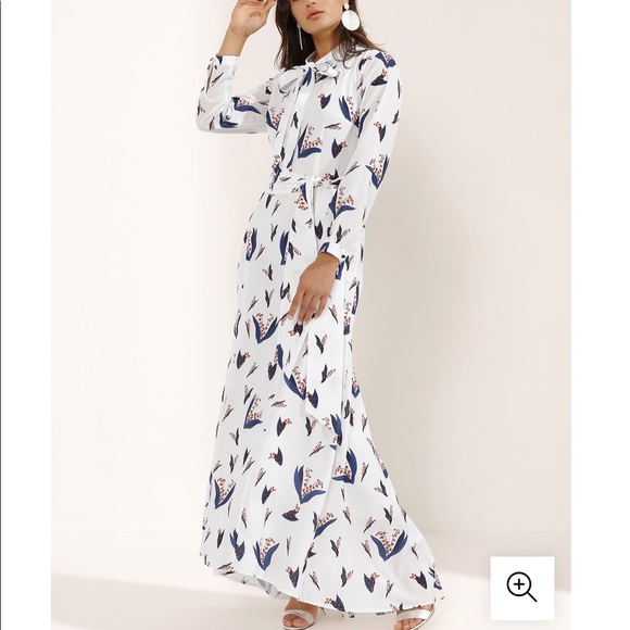 Dress - Picture 2 of 3